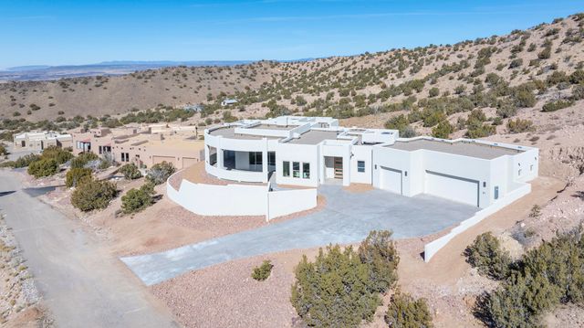 31 La Entrada, Placitas, NM 87043