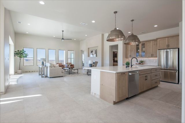 31 La Entrada, Placitas, NM 87043