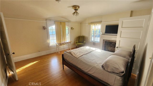 2215 W 21st, Los Angeles, CA 90018