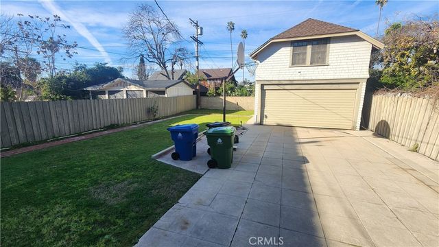 2215 W 21st, Los Angeles, CA 90018