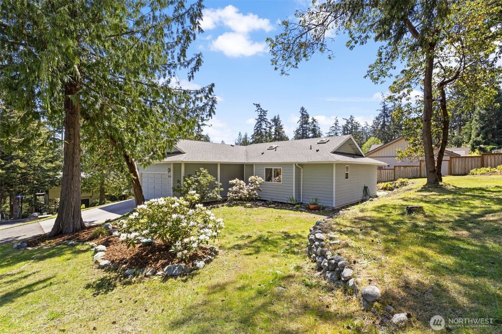 919 43rd Street, Port Townsend, WA 98368