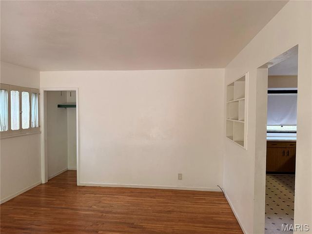 10436 Durness Drive, St Louis, MO 63137