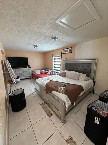30486 SW 162nd Place, Homestead, FL 33033