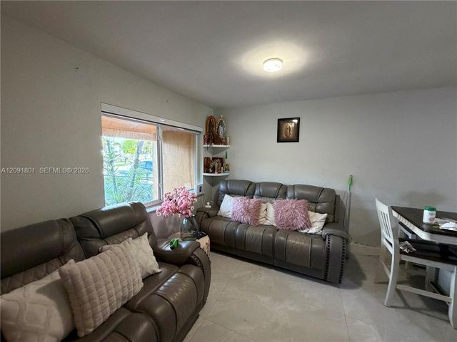 30486 SW 162nd Place, Homestead, FL 33033