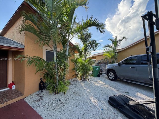 30486 SW 162nd Place, Homestead, FL 33033