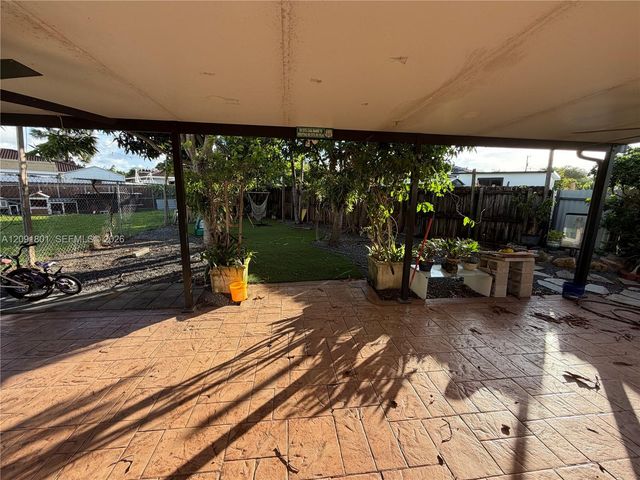 30486 SW 162nd Place, Homestead, FL 33033