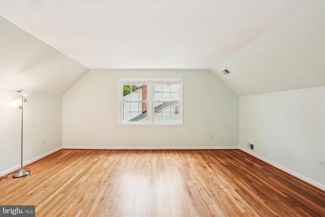 11701 HITCHING POST LN, North Bethesda, MD 20852