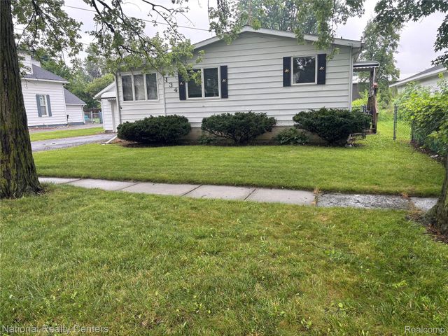 134 College Avenue, Britton Village, MI 49229