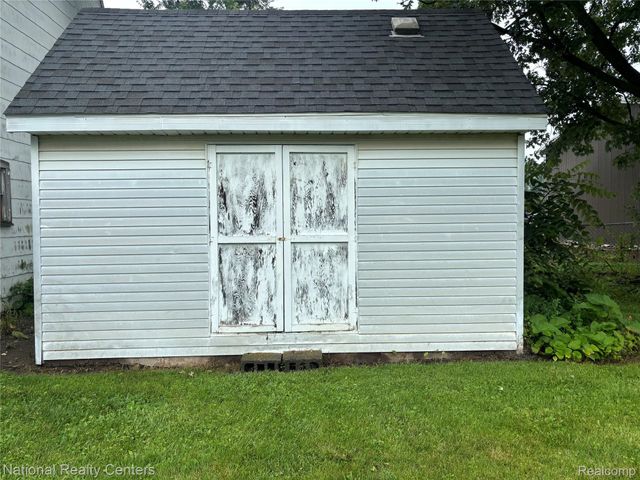 134 College Avenue, Britton Village, MI 49229