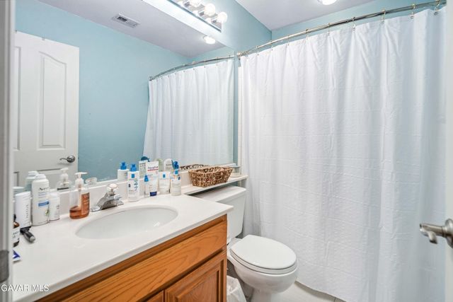 42238 58th Street, Lancaster, CA 93536