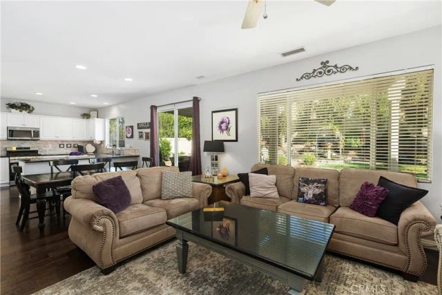 12390 Jacaranda, Riverside, CA 92503