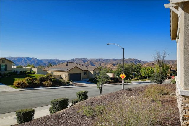 4096 Elderberry, Lake Elsinore, CA 92530