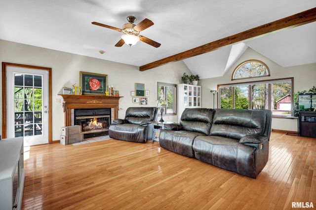 298 Hires Trace, Morton, IL 61550
