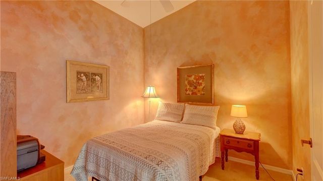 8083 Queen Palm LN 424, Fort Myers, FL 33966
