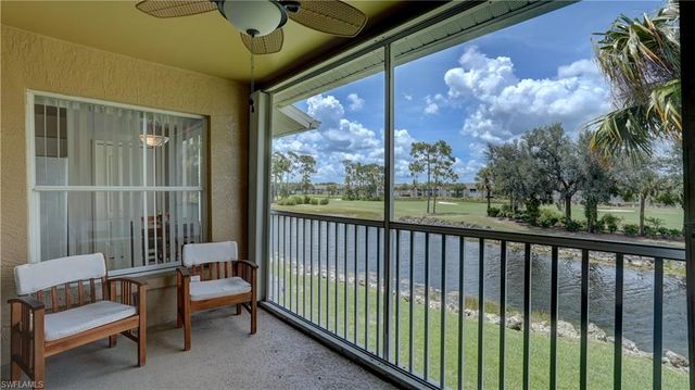 8083 Queen Palm LN 424, Fort Myers, FL 33966