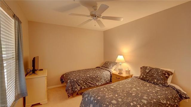 8083 Queen Palm LN 424, Fort Myers, FL 33966