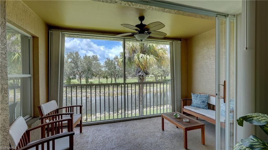 8083 Queen Palm LN 424, Fort Myers, FL 33966