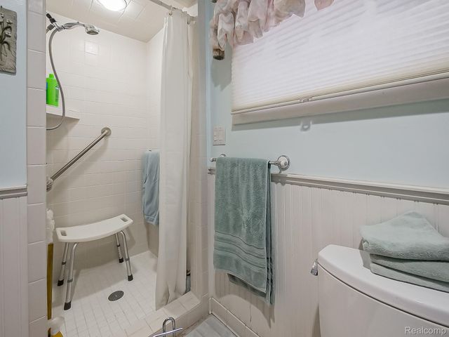 416 Detroit Avenue, Royal Oak, MI 48073