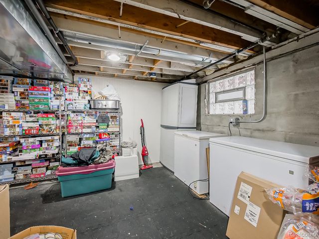 416 Detroit Avenue, Royal Oak, MI 48073