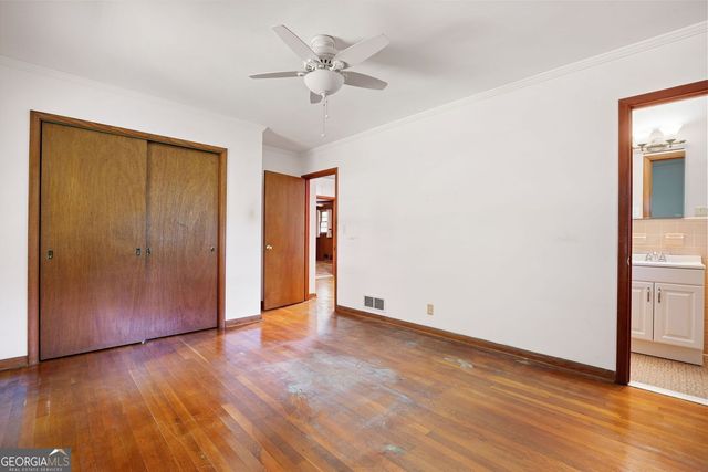 1589 Hammond Woods Circle SW, Marietta, GA 30008