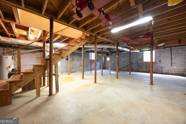 1589 Hammond Woods Circle SW, Marietta, GA 30008