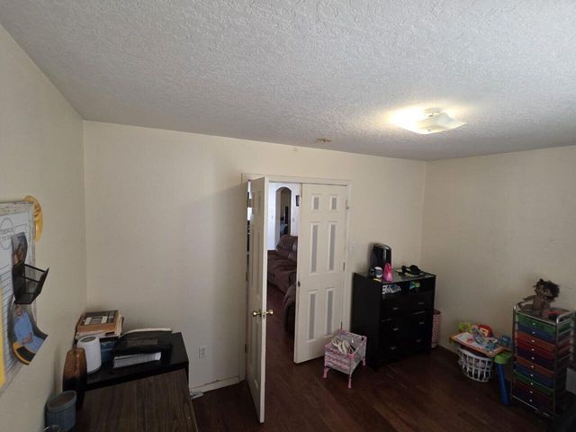 2767 Sundance Kid Drive SW, Albuquerque, NM 87121