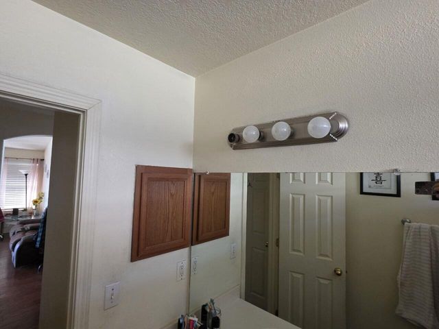 2767 Sundance Kid Drive SW, Albuquerque, NM 87121