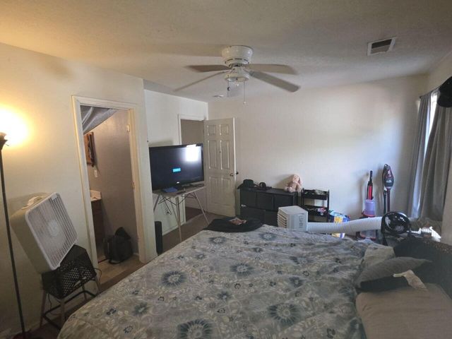 2767 Sundance Kid Drive SW, Albuquerque, NM 87121