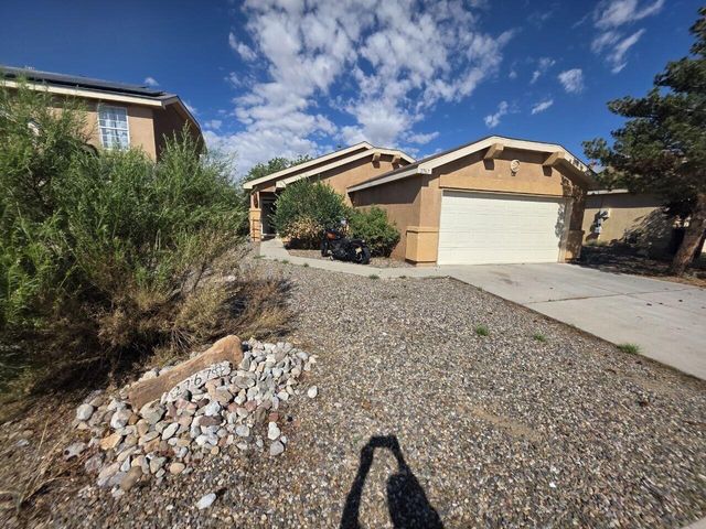 2767 Sundance Kid Drive SW, Albuquerque, NM 87121