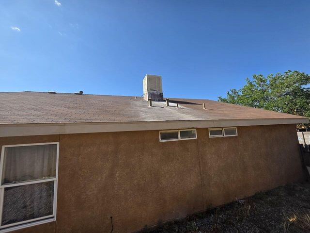 2767 Sundance Kid Drive SW, Albuquerque, NM 87121