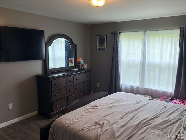 805 Valley Pine Drive, Fenton, MO 63026