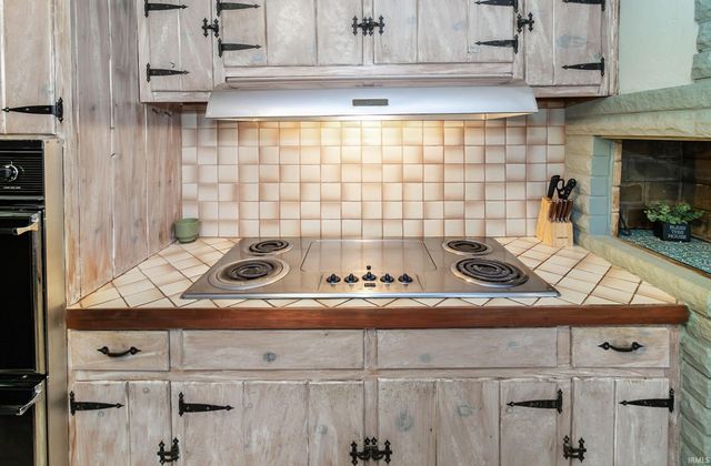 2308 Scheips Lane, Evansville, IN 47712