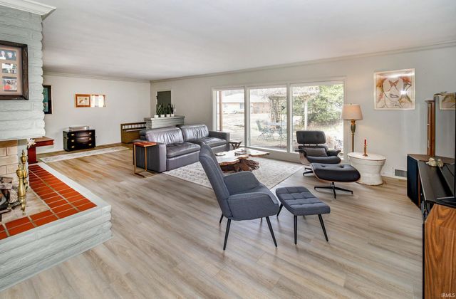 2308 Scheips Lane, Evansville, IN 47712