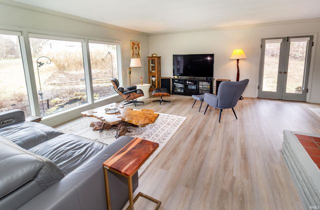 2308 Scheips Lane, Evansville, IN 47712