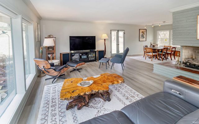 2308 Scheips Lane, Evansville, IN 47712