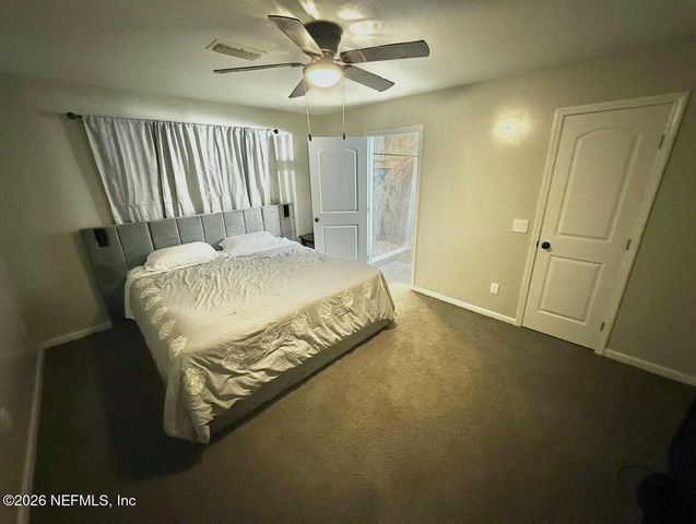 1042 JAMAICA Road E, Jacksonville, FL 32216