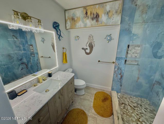 1042 JAMAICA Road E, Jacksonville, FL 32216