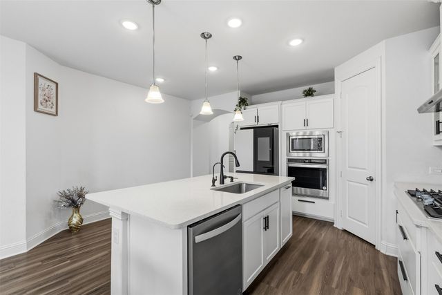1434 Cypress Thorn Drive, Arlington, TX 76005