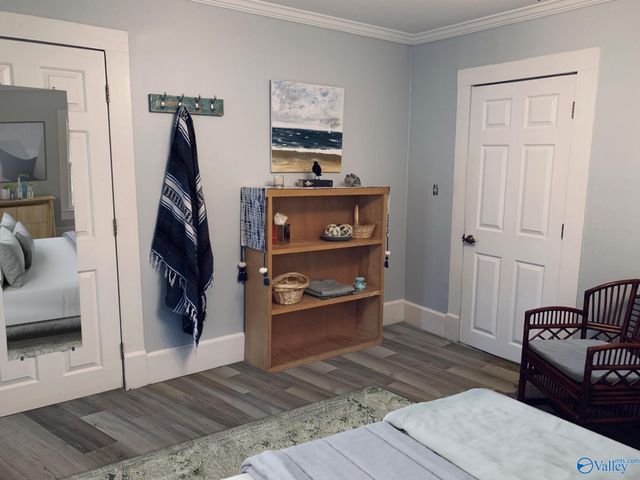 505 Mccullough Avenue NE, Huntsville, AL 35801