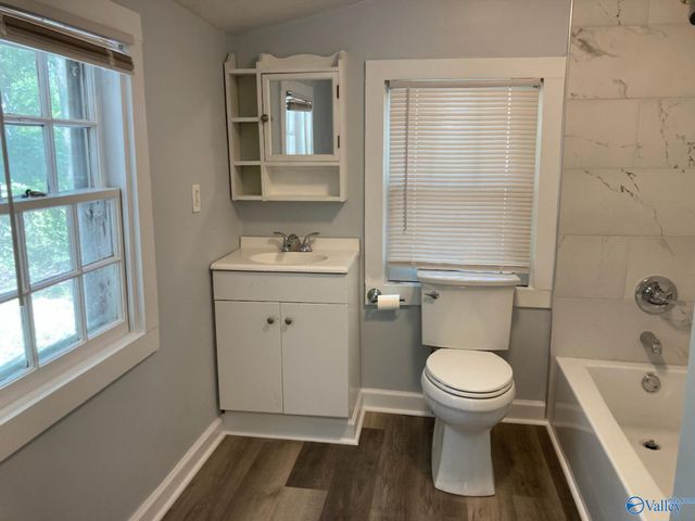 505 Mccullough Avenue NE, Huntsville, AL 35801