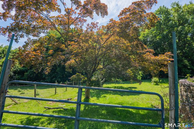 34 West Street, Newtown, CT 06470