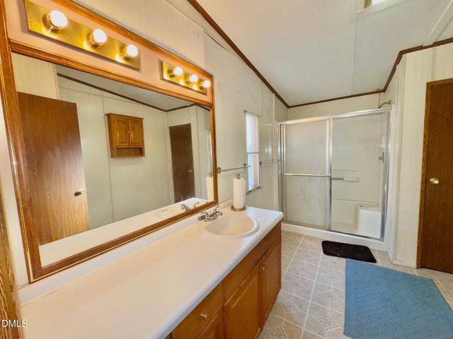 8621 Hicksboro Road, Oxford, NC 27565