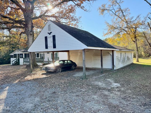 8621 Hicksboro Road, Oxford, NC 27565