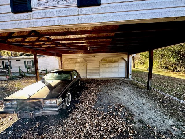 8621 Hicksboro Road, Oxford, NC 27565