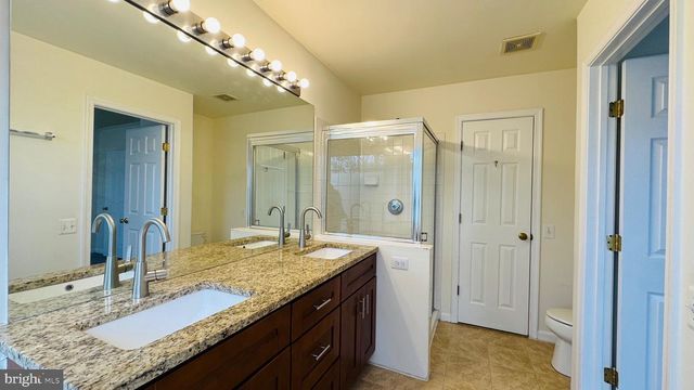 1057 LEXUS WAY, Herndon, VA 20170