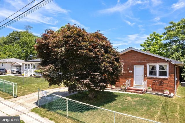 121 DOBBS AVE, Bellmawr, NJ 08031