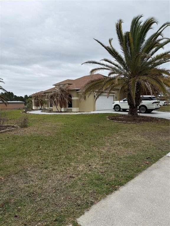 Image 6 of property listing at 3811 BANCROFT BOULEVARD, Orlando, FL 32833