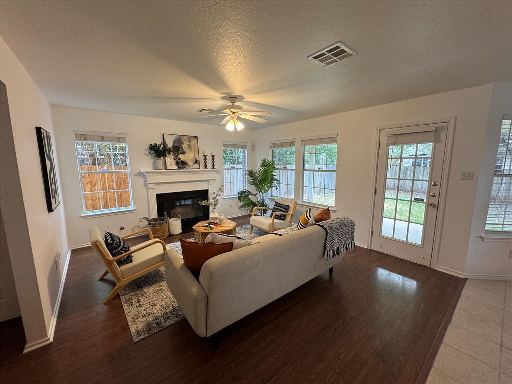 2625 Bolton ST, Austin, TX 78748