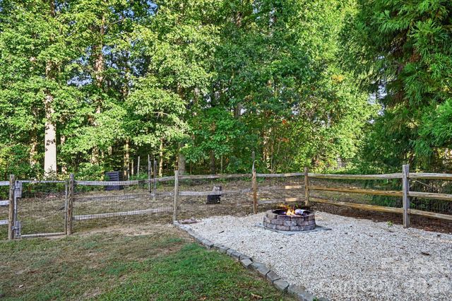 2321 Grayson Parkway, Monroe, NC 28110