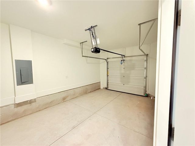 1565 Driggs NW Drive, Atlanta, GA 30318